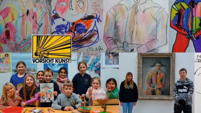 Die Picasso-Maxikarte zeigt originelle Kinderkunstwerke. Foto: Stadt Ratingen