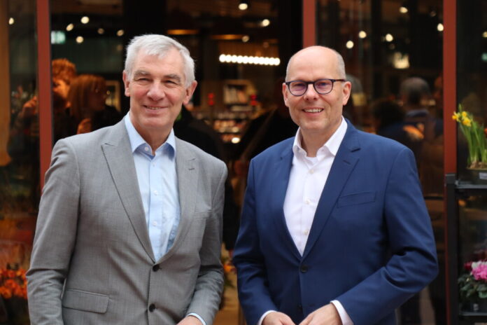 Bürgermeister Klaus Pesch (links) empfing den CDU-Bundestagsabgeordneten Peter Beyer zum Neujahrsgespräch. Foto: Stadt Ratingen
