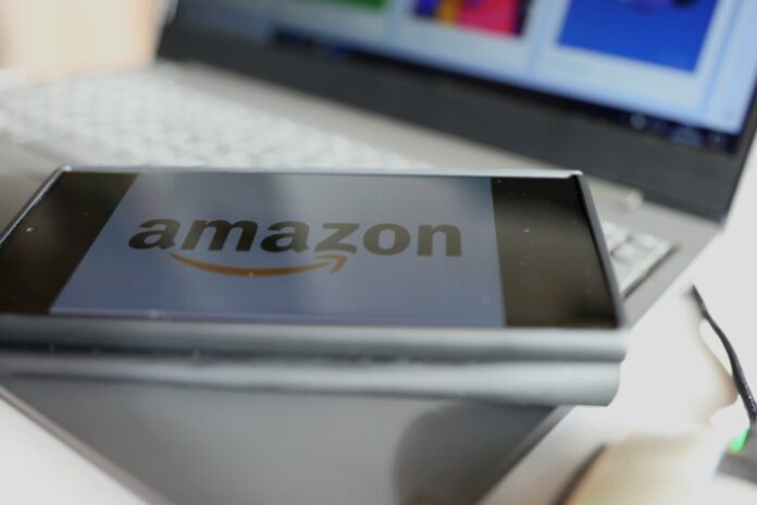 Ein angeblicher Anruf von Amazon kann zu einer Gefahr für das eigene Bankkonto werden. Foto: Volkmann