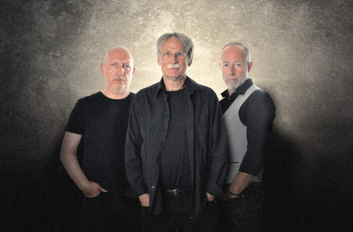 Rolf Menzen, Wolfgang Becker und Christoph Keisers sind die "Schwarzbrenner". Fotorechte: Band