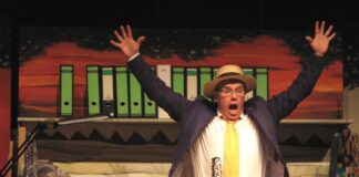 Das Theater Tom Teuer gastiert am 14. April im "Lux". Foto: Theater Tom Teuer