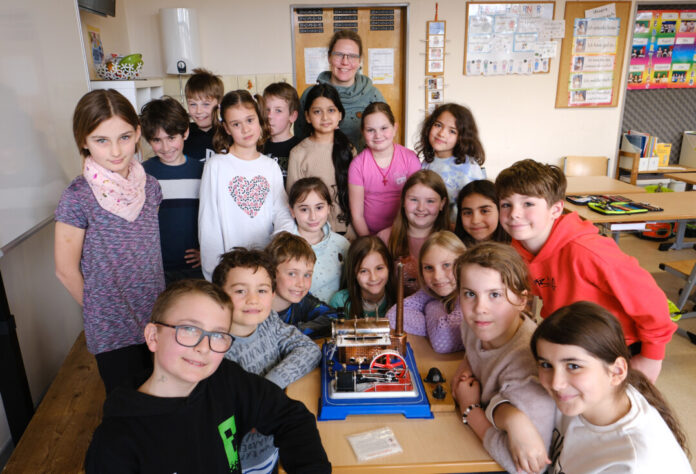 Auch für die Klasse 3a der Suitbertusschule von Frau Dorka-Lattek war der Energiesparunterricht eine spannende Erfahrung. Foto: Achim Blazy/Stadtwerke Ratingen