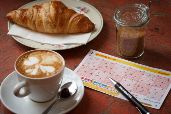 Über Pfingsten zum zweifachen Millionengewinn – einem Lotto-Tipper aus Nordrhein-Westfalen ist dieses Glück am Samstag widerfahren. Foto: Schlag und Roy