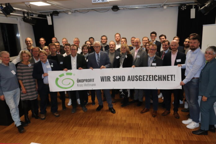 Die Teilnehmer der sechsten Staffel der Aktion "Ökoprofit". Foto: Kreis ME