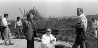 Willy Semmelrogge, Burkhard Driest und Hansjörg Felmy bei Dreharbeiten zum Tatort "Schußfahrt" in Essen aus dem Jahr 1979. Foto: Marga Kingler/Fotoarchiv Ruhr Museum