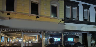 Am Freitagabend fand ein behördenübergreifender Kontrolleinsatz in Hilden statt. Foto: Polizei