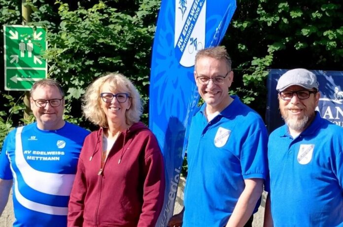 Achim Tappert (RVE), Ute Wiegand (Kreissparkasse), Stephan Schwedtmann & Ulrich Kersten (RVE). Foto: privat