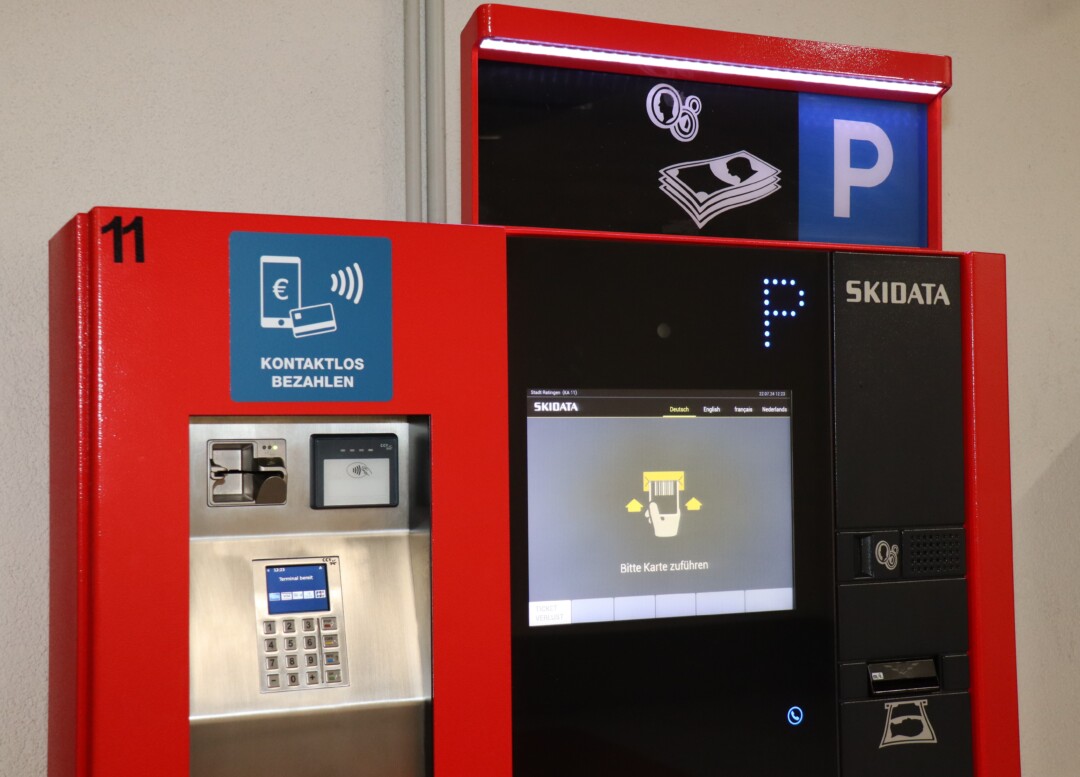 In den städtischen Parkhäusern – wie hier in der Rathaus-Tiefgarage – ist kontaktlose Kartenzahlung längst möglich. Foto: Stadt Ratingen