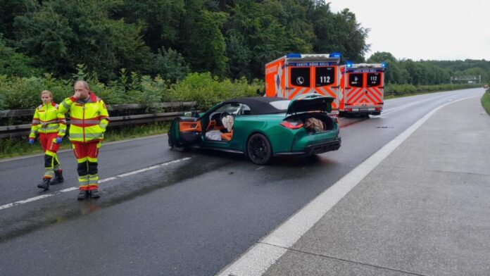 Die Unfallstelle auf der A43. Foto: Feuerwehr Sprockhövel