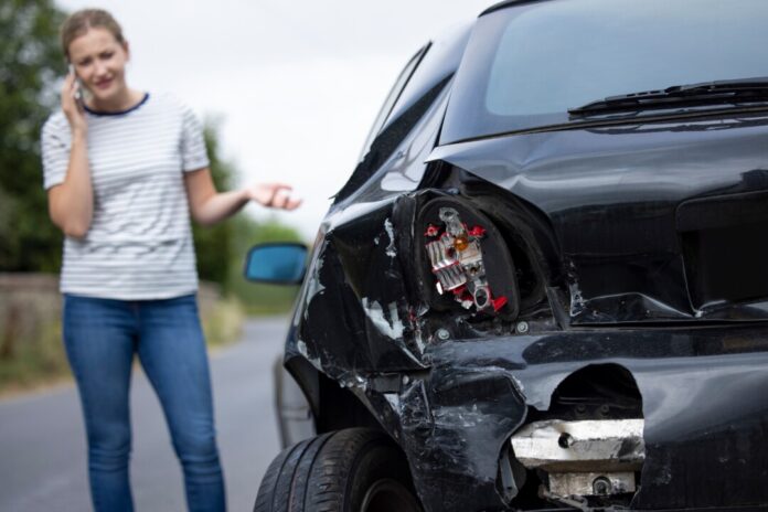 Der Wechsel der Kfz-Versicherung kann Geld sparen. Foto: VZ NRW/adpic