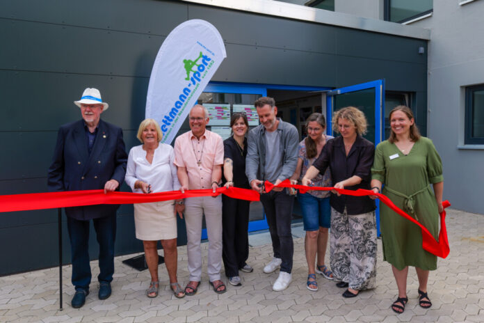 Feierlich eröffnet wurde die Turnhalle von Mettmann-Sport. Foto: privat