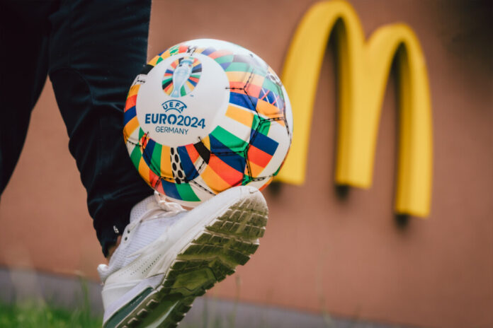 Die Pro-Kopf-Ausgaben für Fast-Food lagen im Kreis Mettmann bei rechnerisch 375 Euro im vergangenen Jahr. Foto: NGG/Tobias Seifert