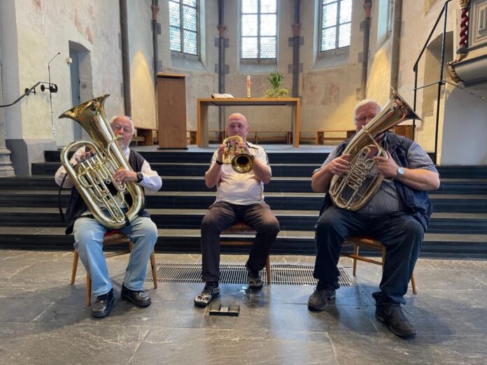 Die Bergischen Blechbuden spiele am Samstag. Foto: Edelstein