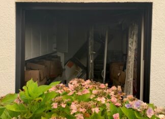 In der Küche geriet der Kühlschrank in Brand. Foto: FW Ratingen