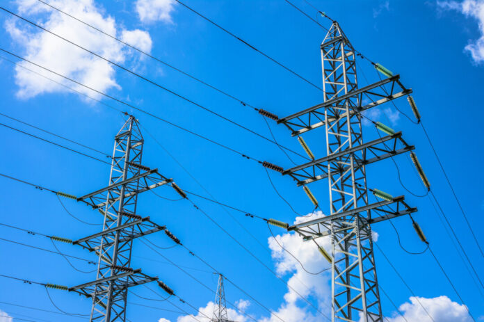 Die Verbraucherzentrale NRW erklärt, wie dynamische Stromtarife funktionieren und worauf beim Abschluss eines Vertrages zu achten ist. Foto: VZ NRW/adpic