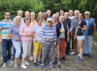 21 Teilnehmer haben beim Boule ihr Können an der Kugeln bewiesen. Foto: privat