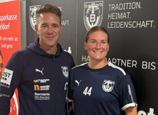 Abteilungsleiter André Döpper freut sich über das Engagement von Lena Feldstedt. Foto: TB Wülfrath