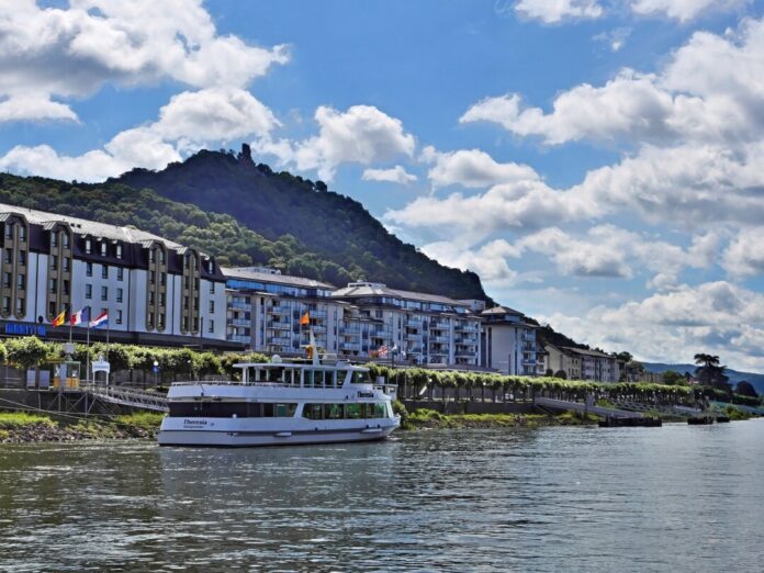 Für die Ausflügler geht es nach Königswinter am Rhein. Foto: pixabay