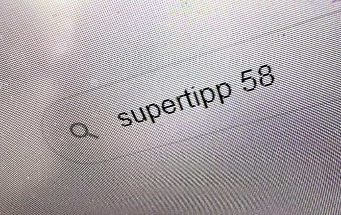 "Supertipp 58" ist ein Verwendungszweck, unter dem Geld bei Lotterie-Tricks abgebucht wird. Verbraucherzentralen können helfen. Foto: Volkmann