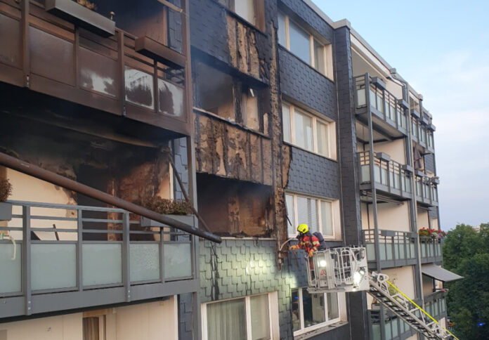 Die war mit zahlreichen Einsatzkräften vor Ort in Unterilp. Foto: FW Heiligenhaus