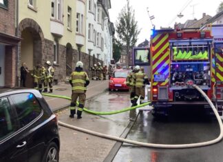 Die Feuerwehr vor Ort in Mettmann. Foto FW Mettmann