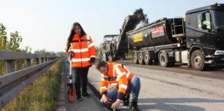 Bauüberwacher prüfen, ob vor Ort alles läuft. Foto: Autobahn GmbH