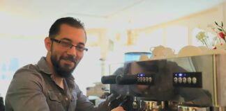 Daniel Stanojevic führt das Bistro "Il tramonto" im Ortskern von Neviges. Foto: Volkmann