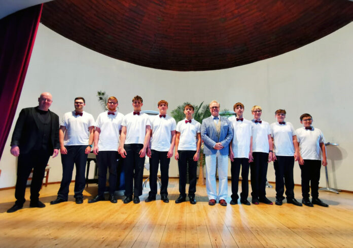 Der Knabenchor in Colbitz. Foto: Knabenchor