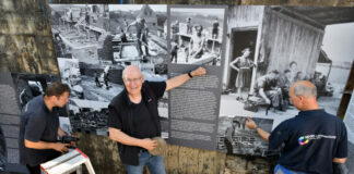 Peter Wensierski zeigt die Ausstellung. Foto: Mathias Kehren