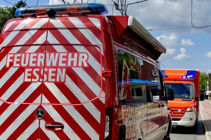 Die Essener Feuerwehr war auf der A40 im Einsatz. Foto: Feuerwehr Essen/Symbolbild