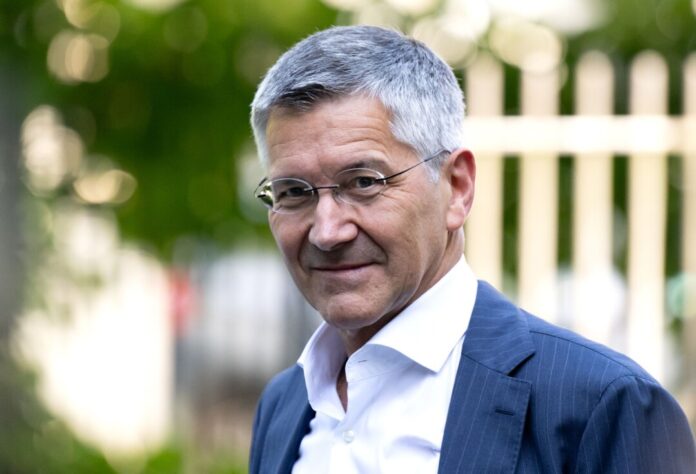 Bayern-Präsident Herbert Hainer zeigt sich sehr angetan vom bisherigen Saisonverlauf der Münchner. 