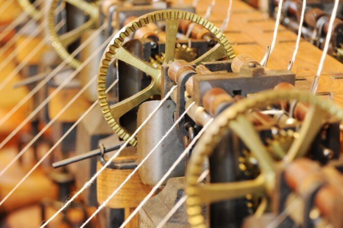 Wissenswertes rund um die Gründung der Baumwollspinnerei Cromford gibt es bei der Führung zu erfahren. Foto: LVR-Industriemuseum/Juergen Hoffmann