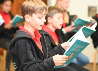 Sänger der Jungen Kantorei. Foto: Sebastian Sehr