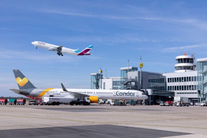 Flugzeuge am Düsseldorfer Airport. Foto: Flughafen Düsseldorf / Andreas Wiese