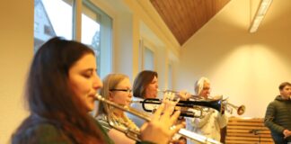 Insgesamt neun Aktive musizieren beim Fanfarencops gemeinsam. Foto: Volkmann