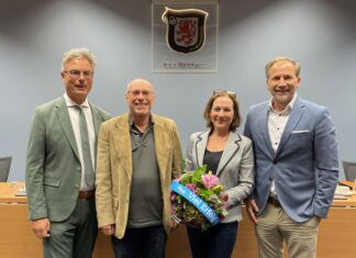 Rudolf Joseph, Andrea Metz, Thomas Hoffmann (FDP-Kreistagsabgeordneter) sowie Nils Hanheide (Rechtsdezernent des Kreises Mettmann). Foto: FDP Kreis ME