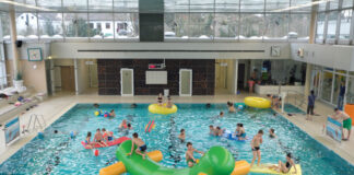 Am 16. Oktober verwandelt sich das Hallenbad Angerbad in einen großen Kinderspielplatz. Foto: Stadtwerke Ratingen