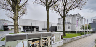Ein futuristischer Neubau und die historische Villa Herminghaus sind seit 2021 Heimat des Schloss- und Beschlägemuseums in Velbert. Foto: Mathias Kehren