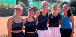 Am letzten Spieltag machten die U18 Mädchen den Bezirksliga-Meistertitel klar. Von links: Amelie Scheffels, Nyla Schultes, Sophia Schumacher, Nelli Groß, Maria Nagel. Zum Erfolg beigetragen haben auch Tabea Hilgert, Jule Tüller, Amelie Schumacher und Frida Leuschner. Foto: NBV