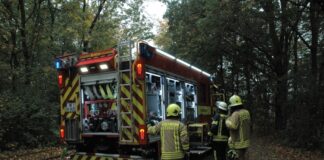 Einsatzkräfte bei der Übung. Foto: FW Ratingen