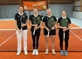 Mit zwei Weltmeisterinnen im Kader zum Sieg: Die 1. NBV-Damen gewinnen mit 4:2 in der 1. VL gegen GW Oberkassel. Von links nach rechts:Daniela Kalthoff, LaurenWagenaar, Shura Poppe, Liva Yildiz. Foto: NBV