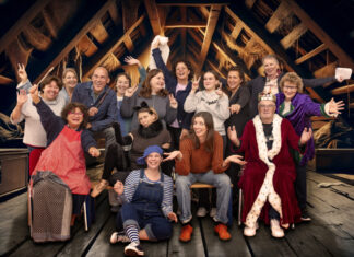 Die Theatergruppe WIR tritt in der Adventszeit viermal im Freizeithaus West auf. Foto: Ansgar Maria van Treeck