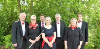 „Feste Feiern“ heißt das neue Programm der Salonlöwen. Foto: Horst Degen