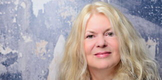 Die Ratinger Künstlerin Susanne Bons stellt ihre Werke aus. Foto: privat