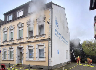 In diesem Gebäude an der Küpperstraße hat es gebrannt. Foto: Feuerwehr Velbert