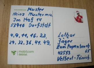 Mit einer Postkarte an Lothar Jäger beginnt das Bingo. Foto: privat