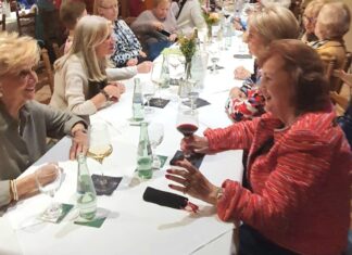 Fröhliches traditionelles Martinsgansessen der Frauen-Union Heiligenhaus. Foto: FU Heiligenhaus