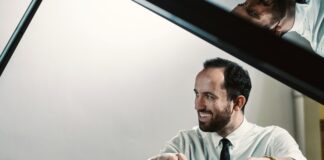 Der Pianist Igor Levit spielt in Essen. Foto: Felix Broede