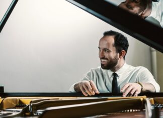 Der Pianist Igor Levit spielt in Essen. Foto: Felix Broede