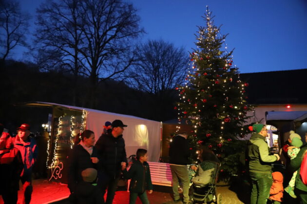 Mittelalter Weihnachtsmarkt Neviges 2024_c_Andre Volkmann